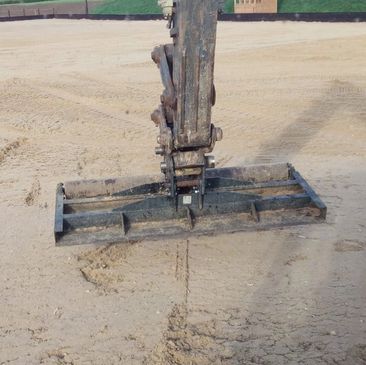 Abiljo 2mtr wide grading beam with roller on Volvo EC140 