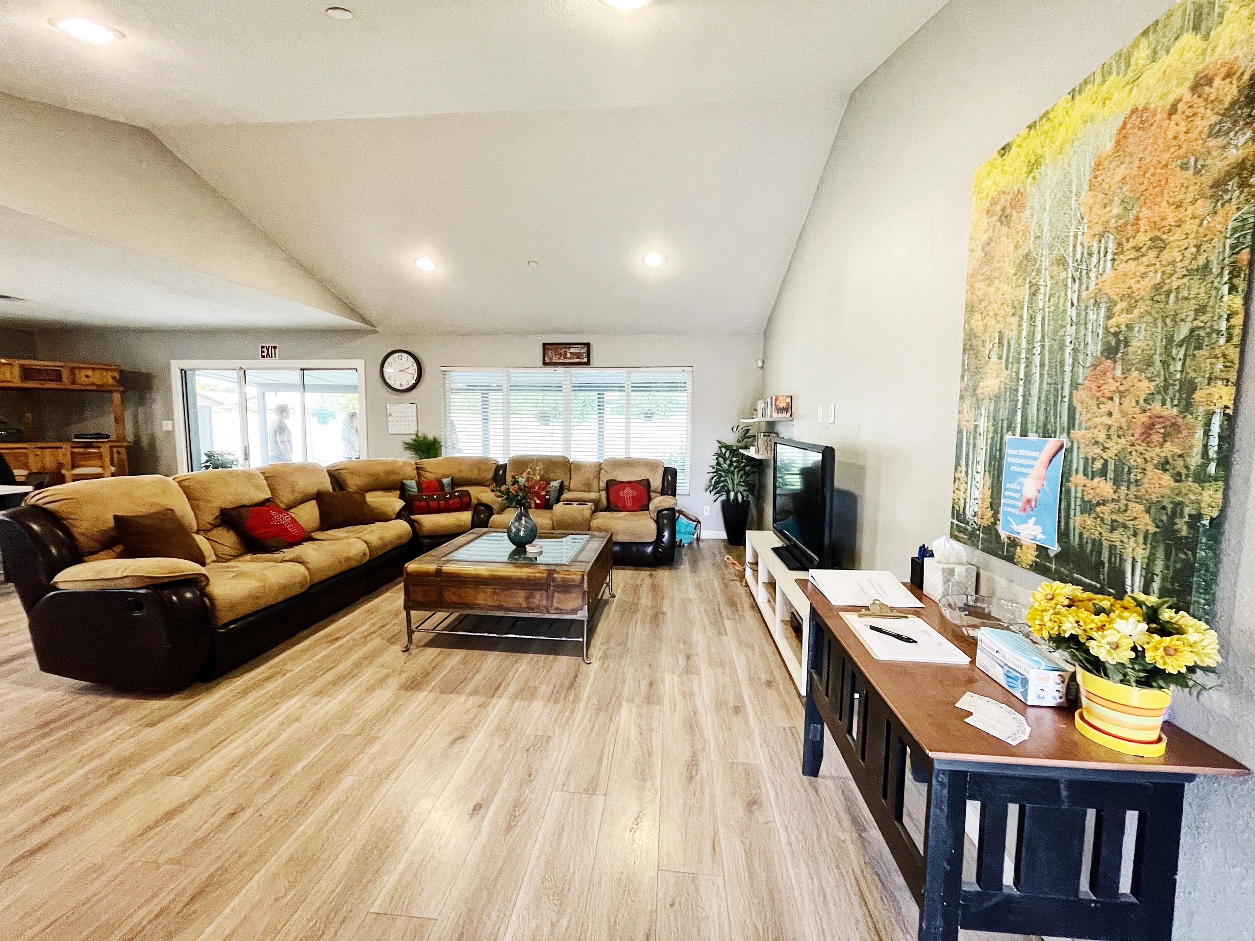 Shared living room at Bella Amore Assisted Living.