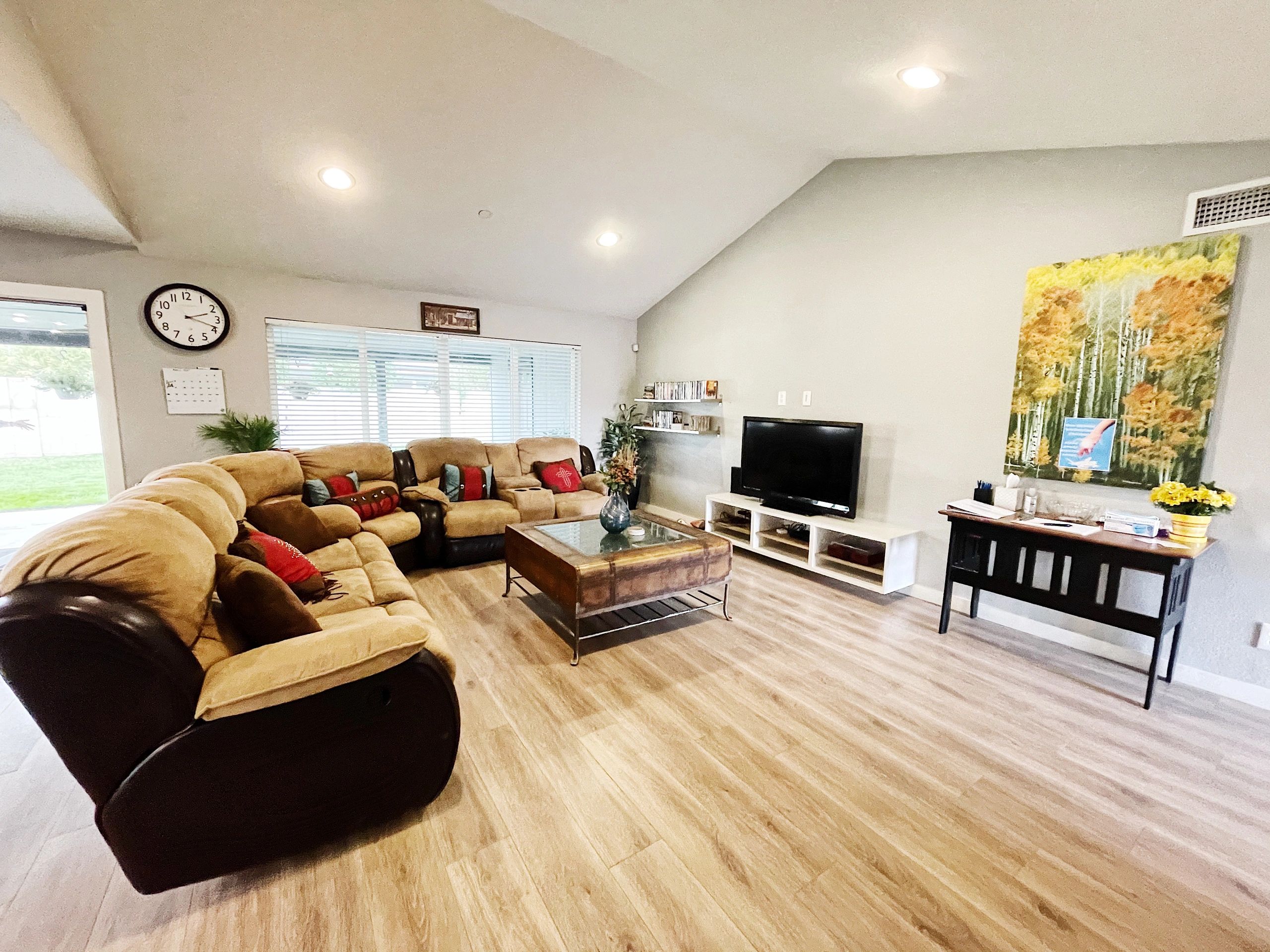 Shared living room at Bella Amore Assisted Living.