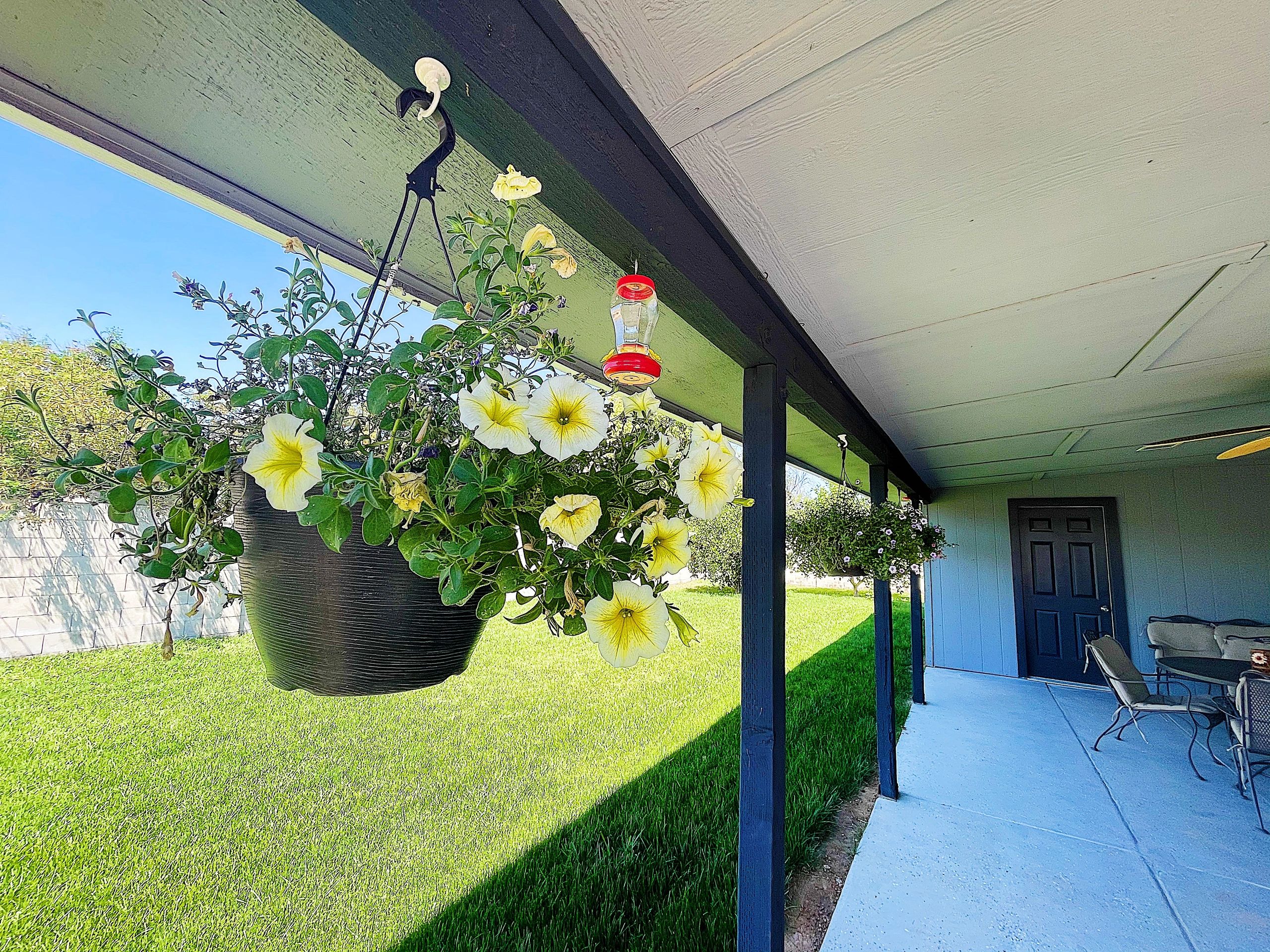 Covered patio at Bella Amore Assisted Living.