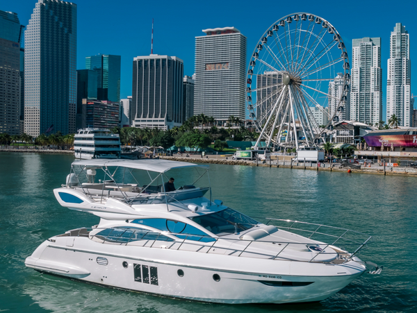 Miami yacht rentals with party boat tour included