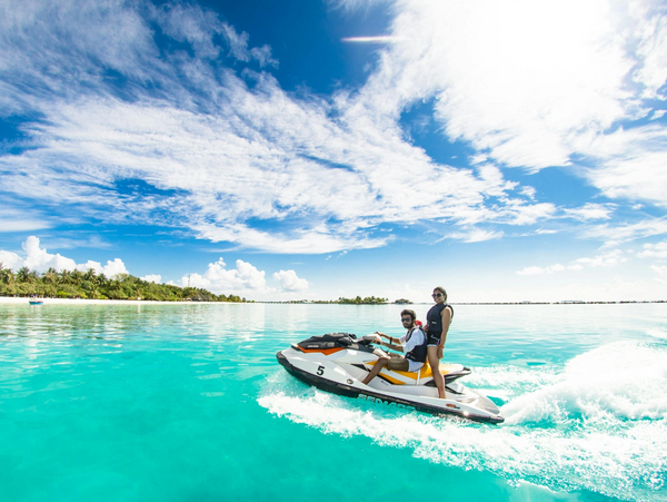 Jet skis for rent in Miami. Affordable fun watersports adventures in Miami Beach. The best jet ski r