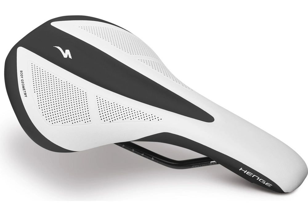 Specialized Henge saddle review