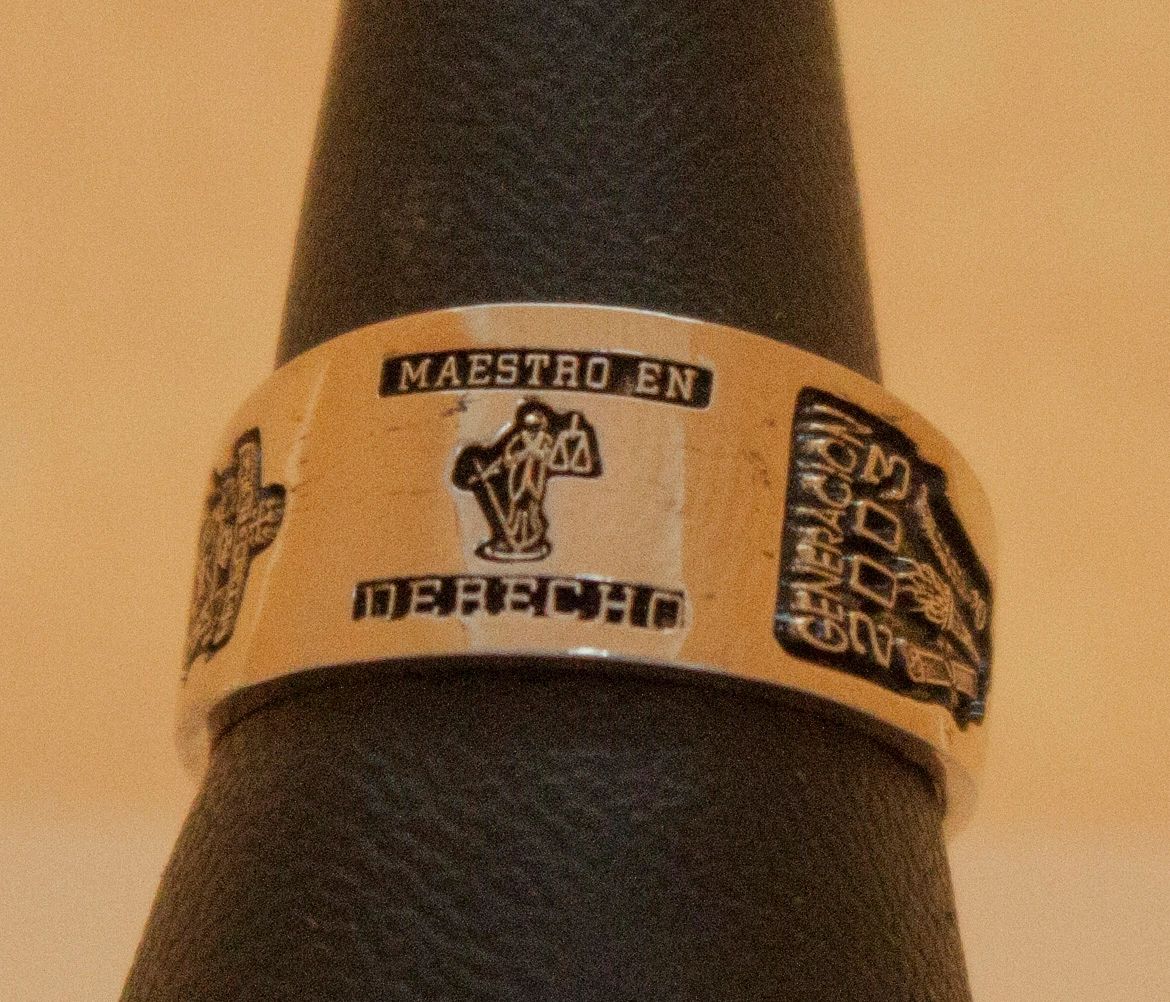 Anillo Maestría 10