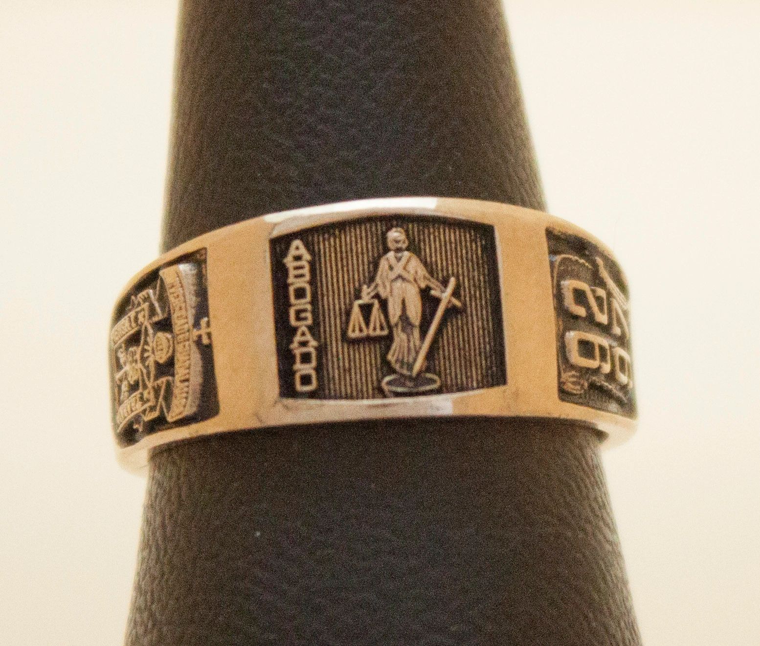 Anillo CS. Sociales y Humanidades 5