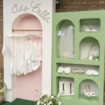bridal shower backdrop, niche wall, closet display backdrop.