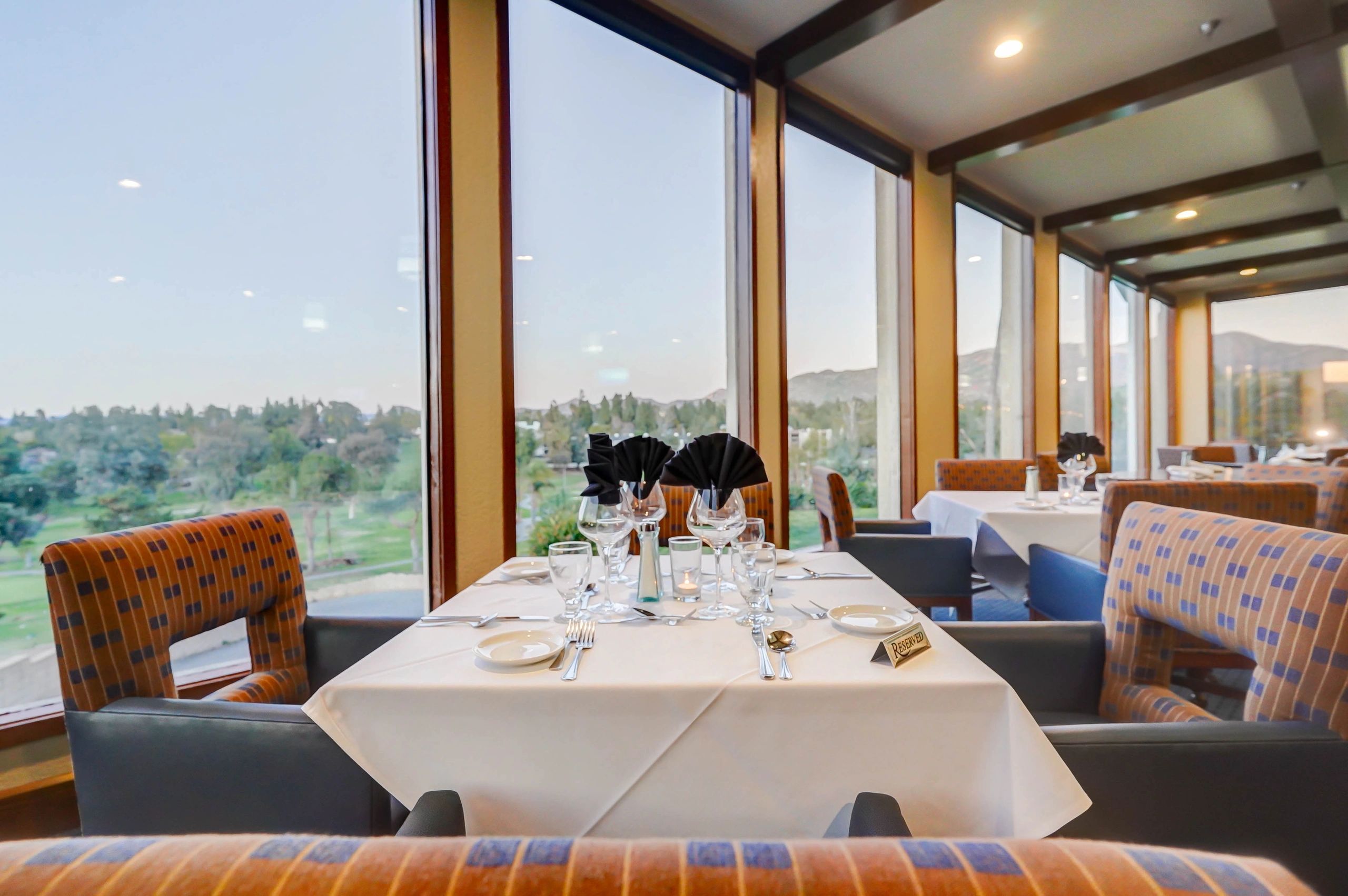 American Restaurant, Best Steakhouse in Riverside, Restaurant With a