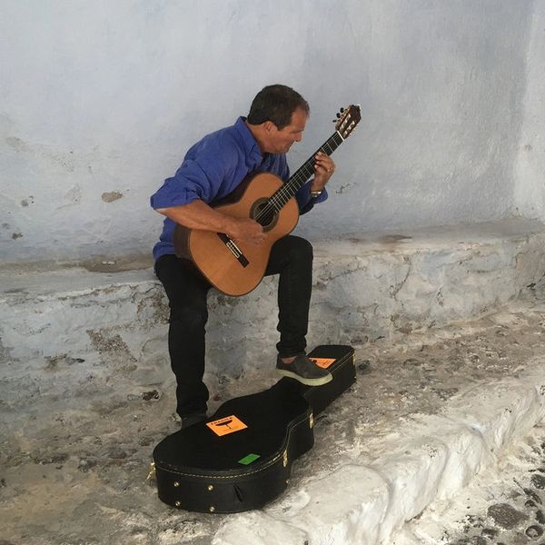 Eric Henderson-Bachiana, Music for Guitar, Moonlight Sonata and more