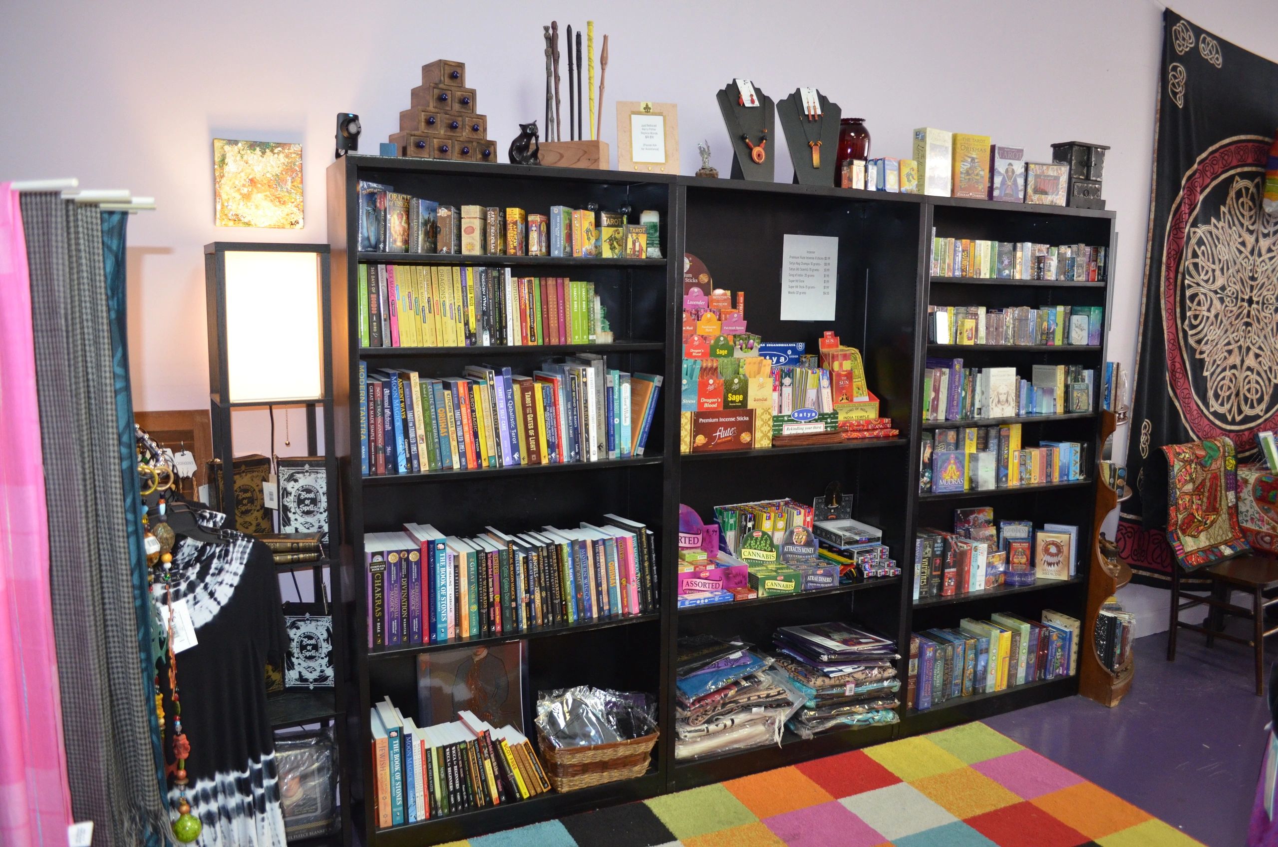 Metaphysical Stores In Chicago - 4z6wvb6