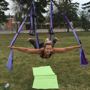 suspension yoga balance strength fitness training