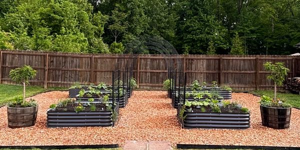 Rise & Garden kitchen garden original design