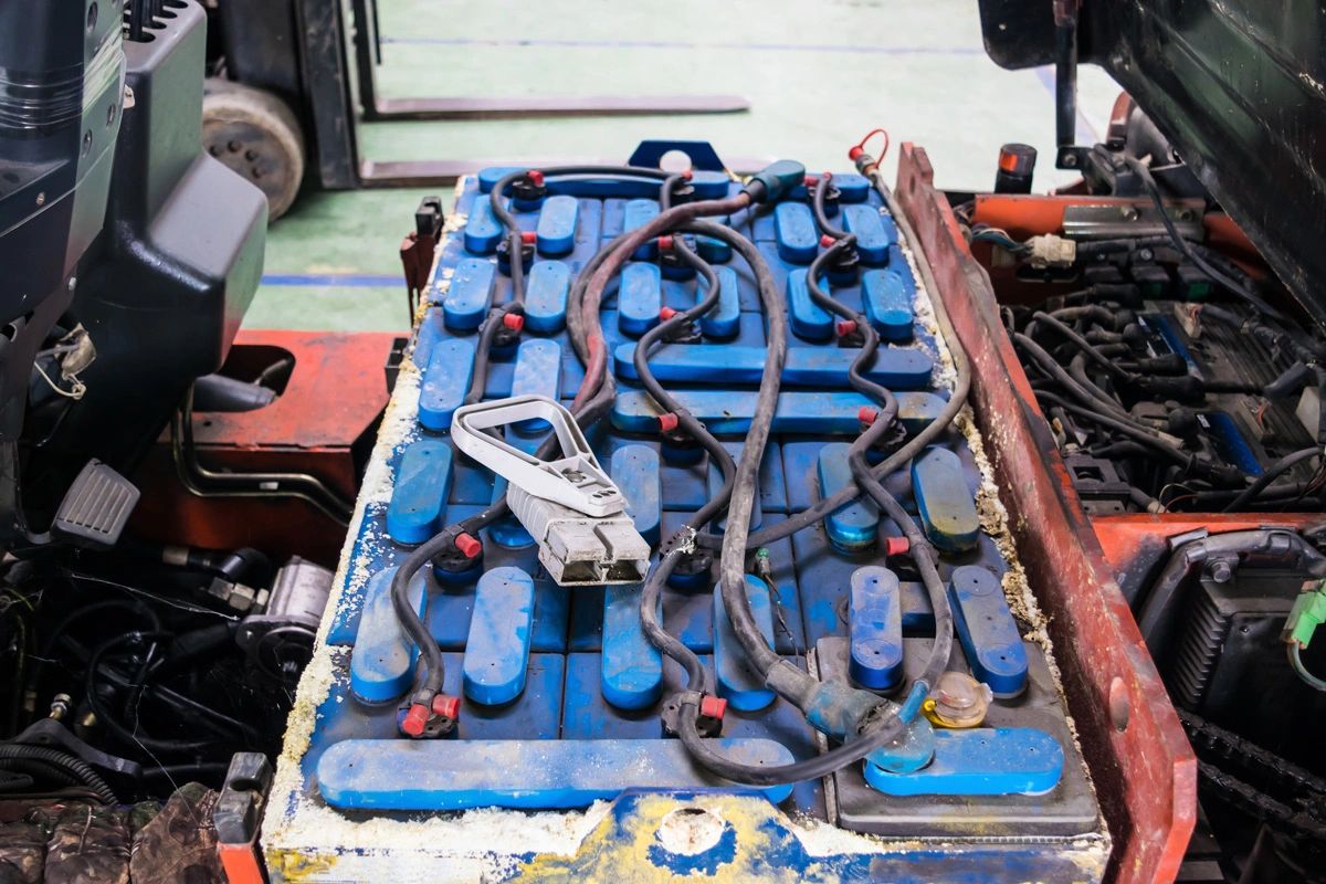The Impact of Technology on Forklift Battery Repair