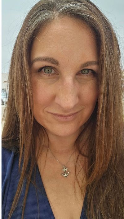 Ashlee Gomez Licensed Massage Therapist