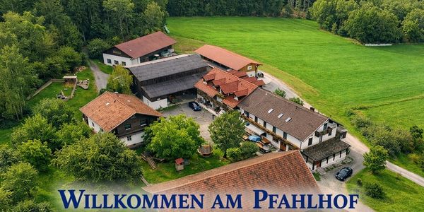 Hofansicht aus der Vogelperspektive 
