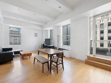 2beds - 2 baths - 1,734 sqft