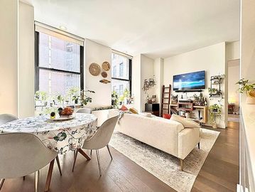 2 beds - 2 baths - 1,411 sqft
