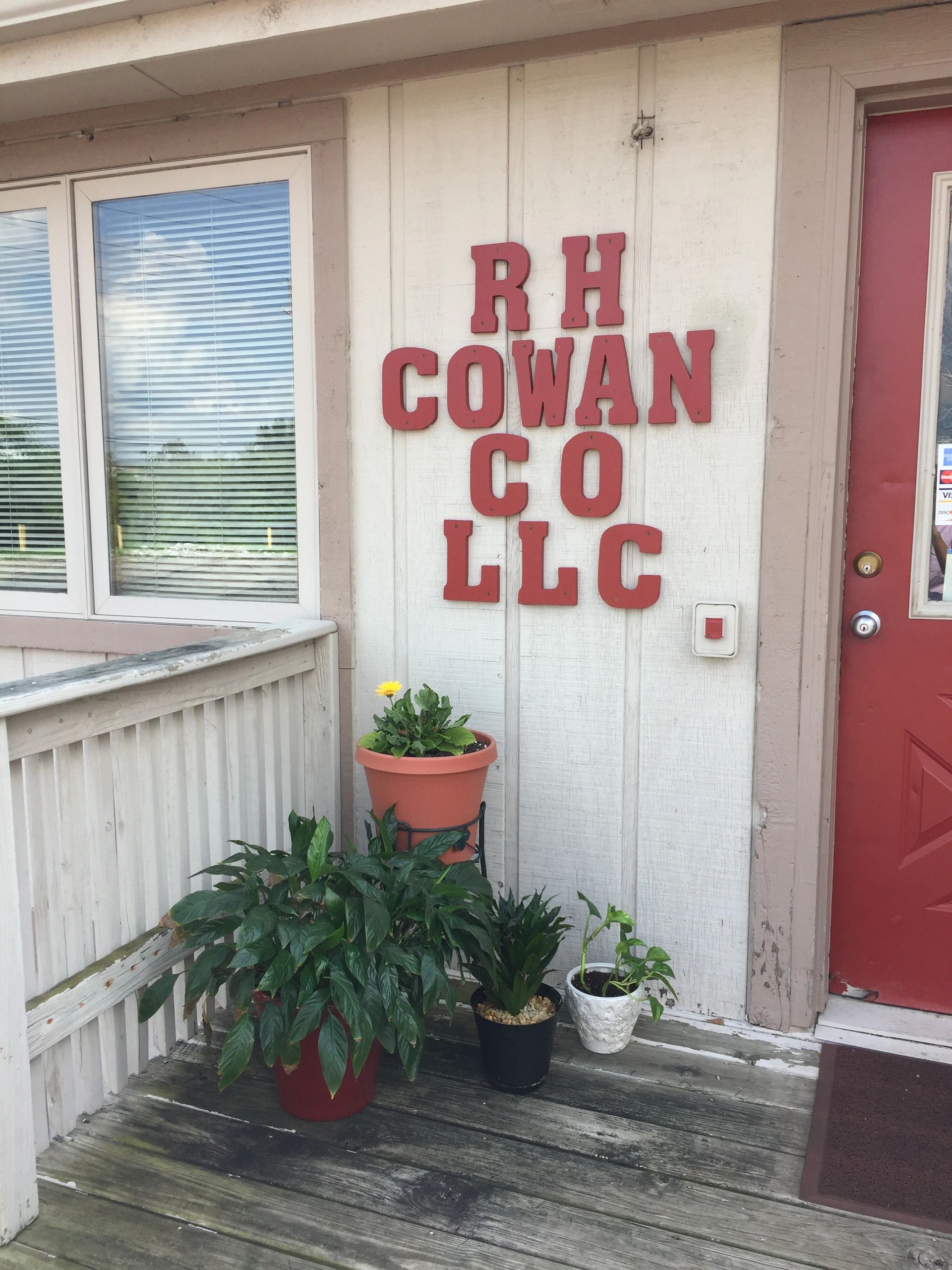 RH Cowan Co, LLC