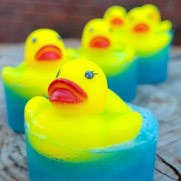Rubber Duck Soap Favors_2 oz. 
Blue glycerin soap with yellow rubber duck bath toy.  