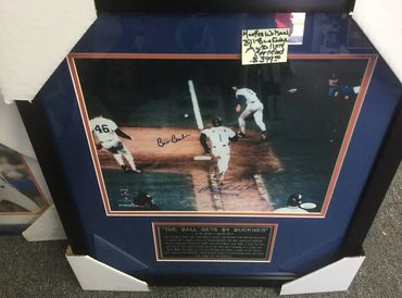 Living Legends Memorabilia & Collectibles, Inc