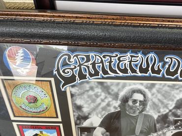 Living Legends Memorabilia & Collectibles, Inc