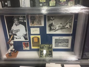 Living Legends Memorabilia & Collectibles, Inc