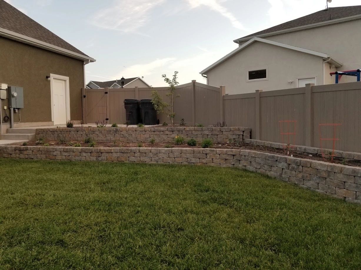 Retaining wall as part of landscape