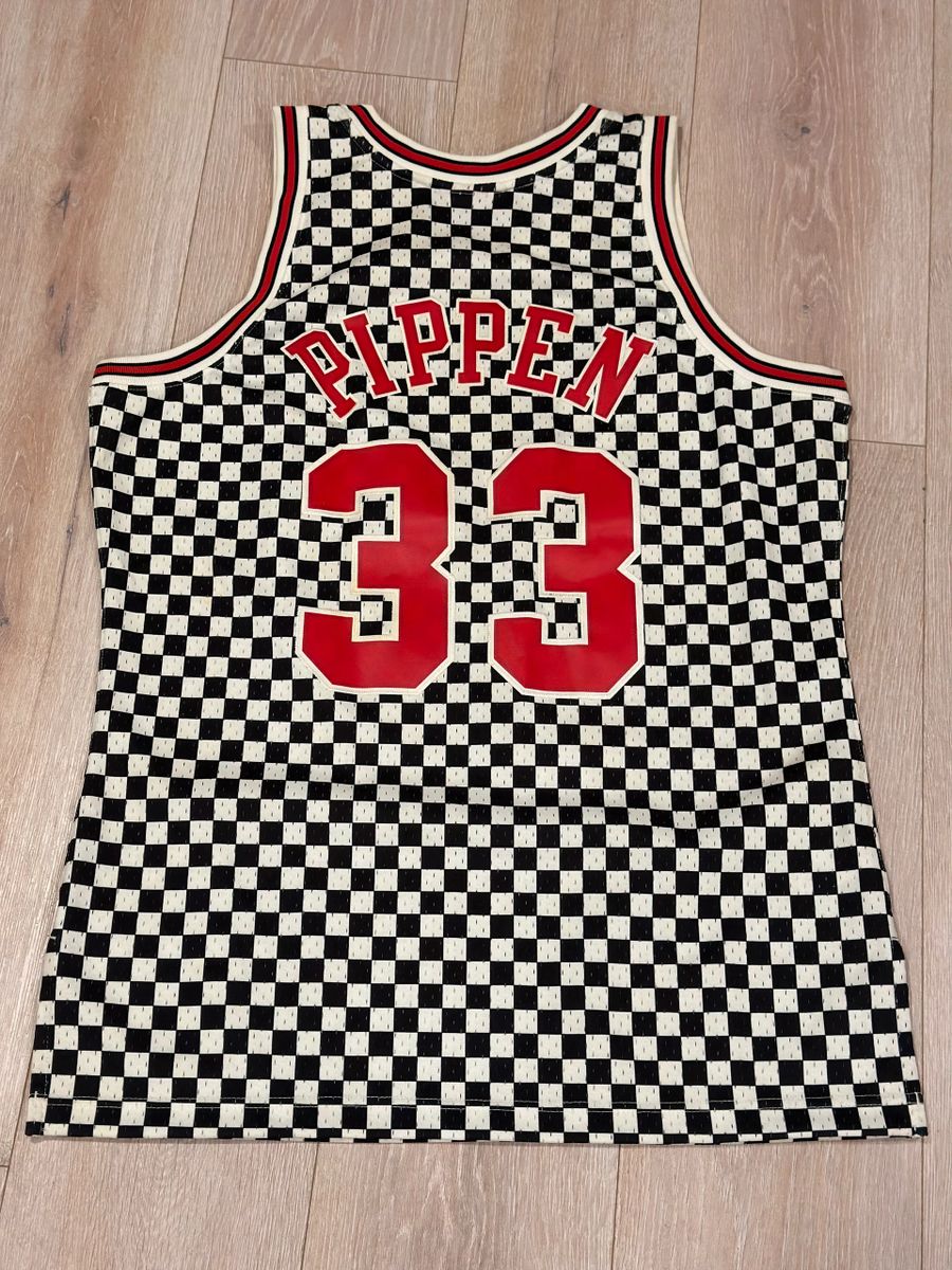 Chicago Bulls Scottie Pippen Mitchell & Ness Checkered 1997-98 Hardwood  Classics Men's Jersey