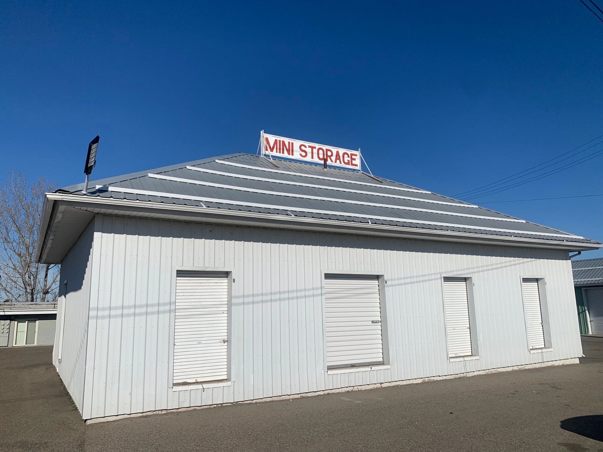Storage Units In Halls Crossroads Tn