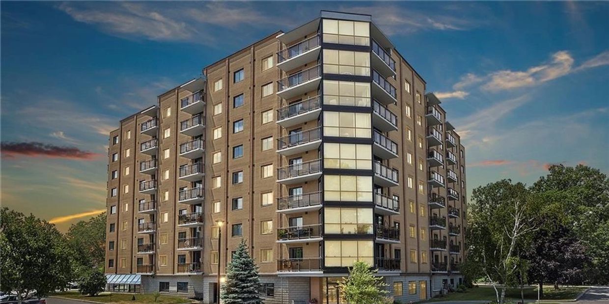 BGRS, 120 Barrett Court, Barriefield Condo: Serene Kingston Living with Abundant Amenities & Nature.