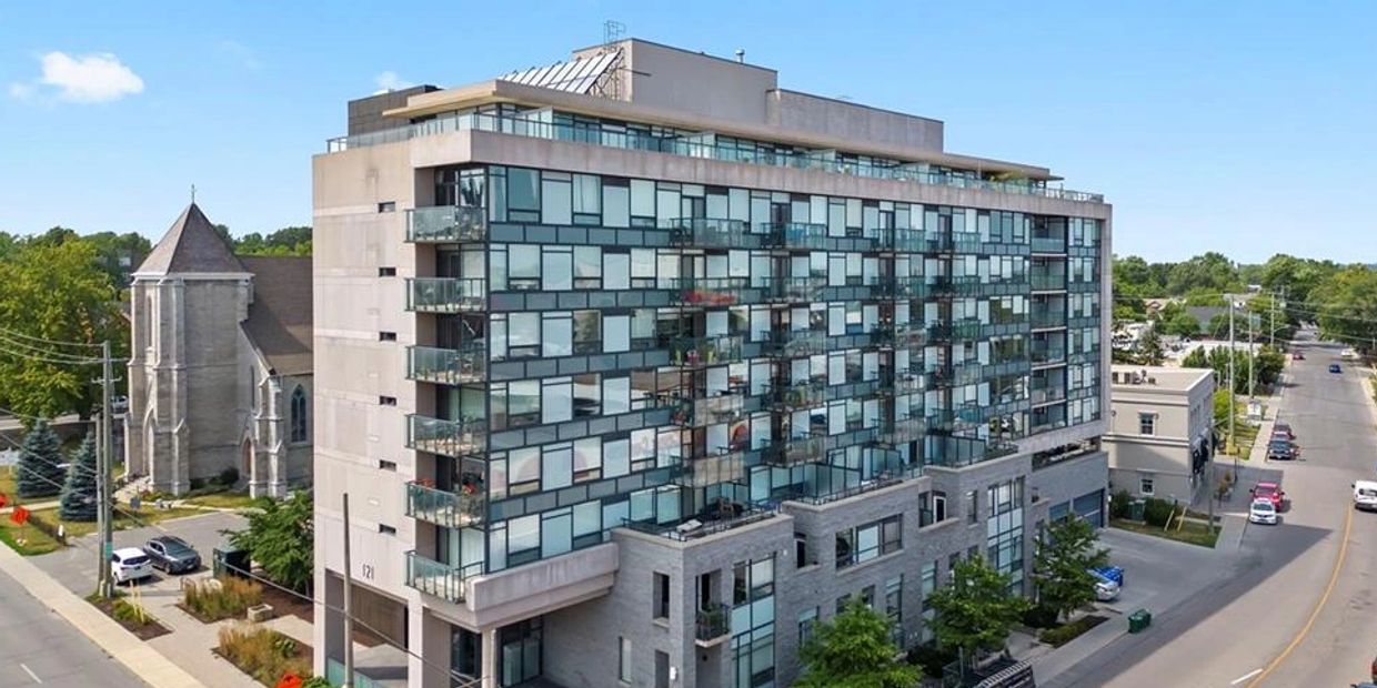 121 Queen Street, The Annalane is a downtown Kingston condo with water views, restaurants and more.