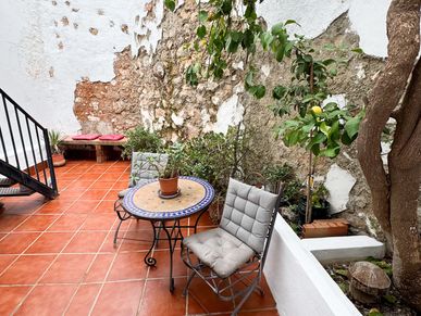 Lemon Tree Patio