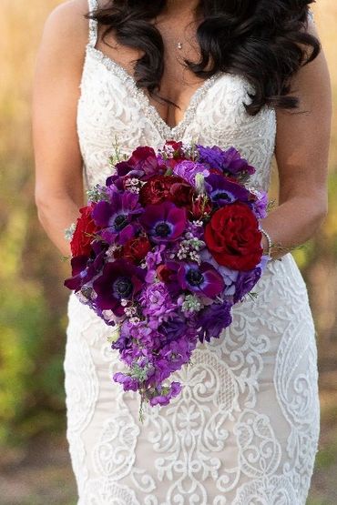  bridal bouquet, wedding bouquet, wedding flowers, cascade bouquet