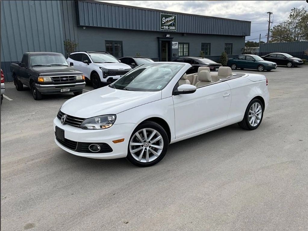 2013 Volkswagen EOS - $10,900 (Holbrook)