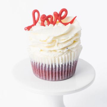 Red Velvet Cheesecake Cupcakes
