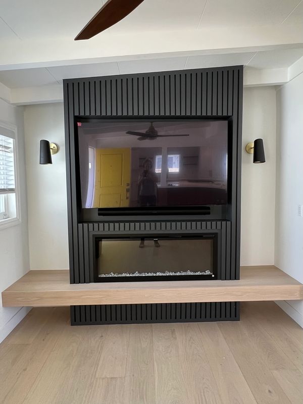 Slat Fireplace