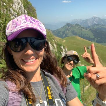 Mariana y Silvia, co-fundadoras de Legendarias. Apasionadas por apoyar a otras mujeres en su camino.