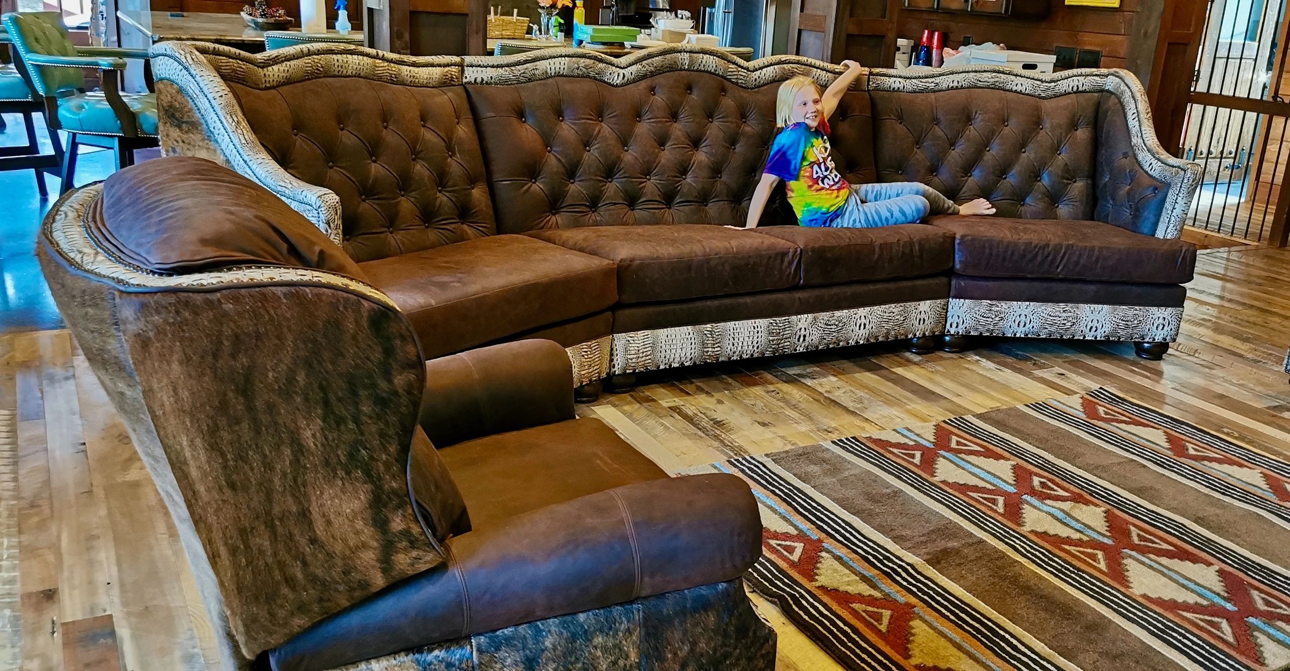 Best American made leather furniture, custom made leather furniture for