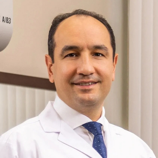 Dr. Arshavir Artashesyan, MD