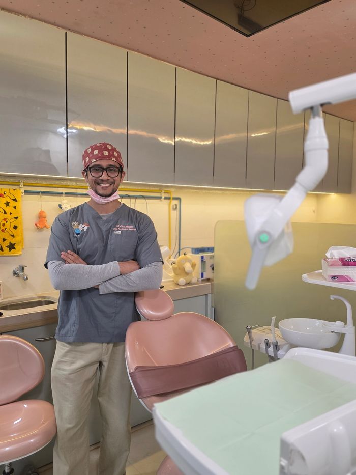 Dr. Faiz Ansari in his Airoli clinic, providing trusted pediatric dental services for kids.