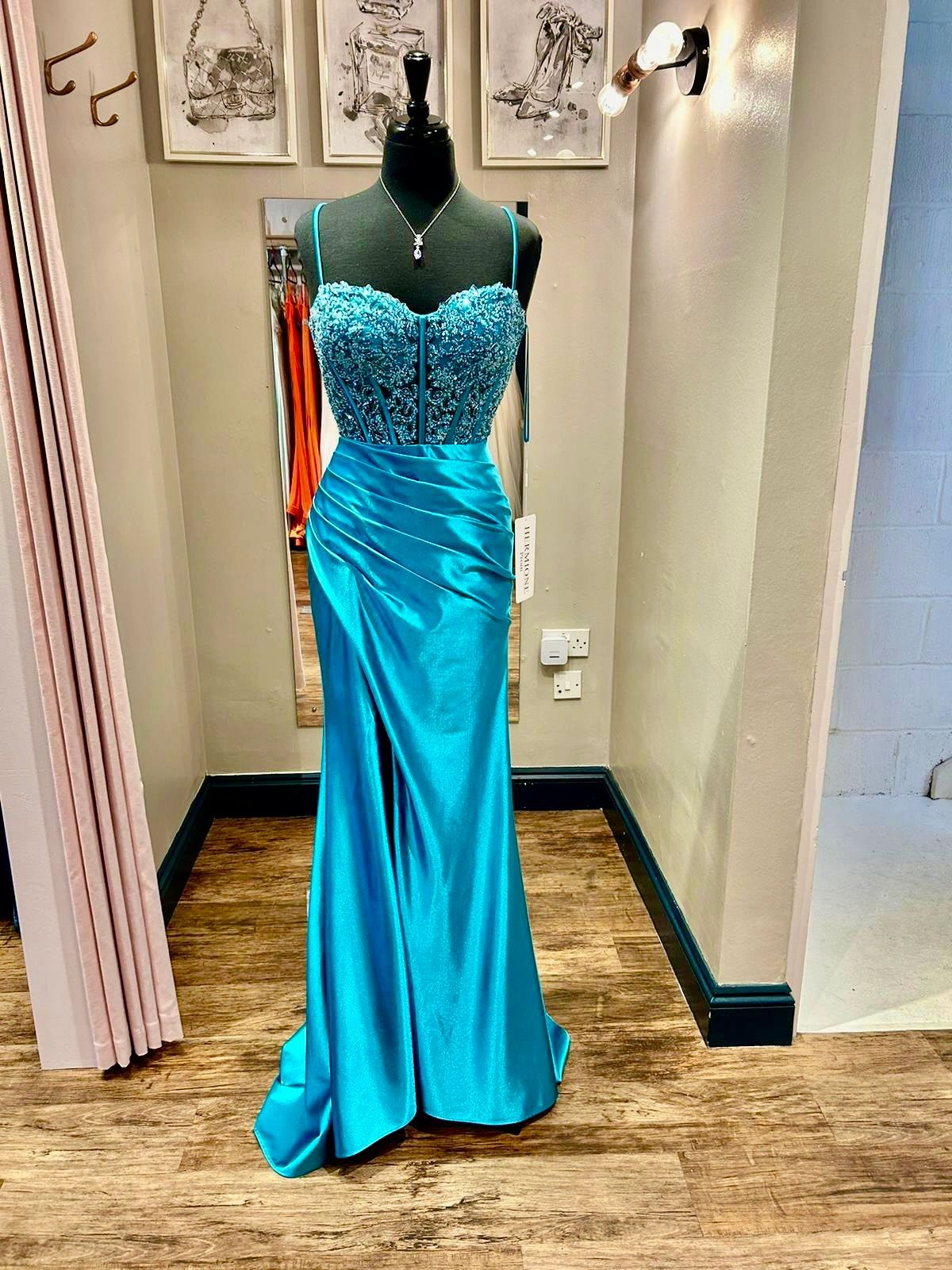 Wedding Dresses, Prom Dresses, Dress Barn - The Dress Barn - Lawhitton,  England
