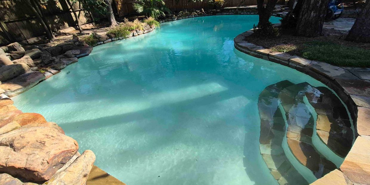 Certified Pool Cleaning Cypress TX