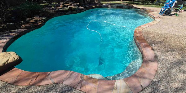 Weekly Pool Cleaning Bridgeland Community