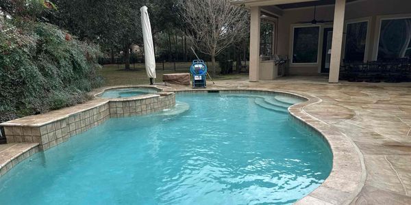 Weekly Swimming Pool Cleaning Service Jersey Village TX