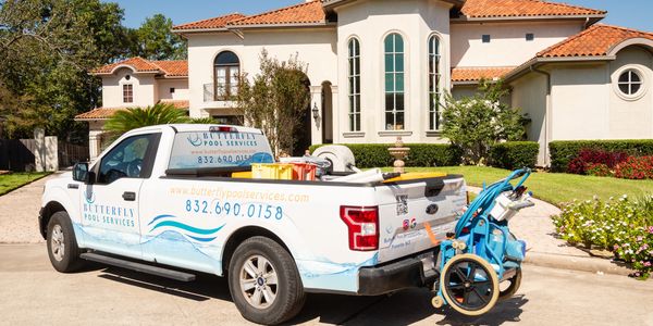 Pool Cleaning Services, Spring, TX