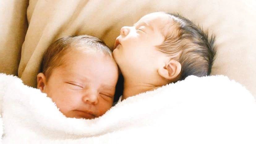 Twin newborns