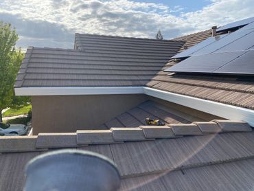 Independent House with a custom roof