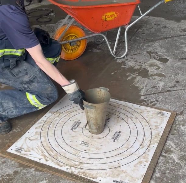 Preparing a Slump Flow Test