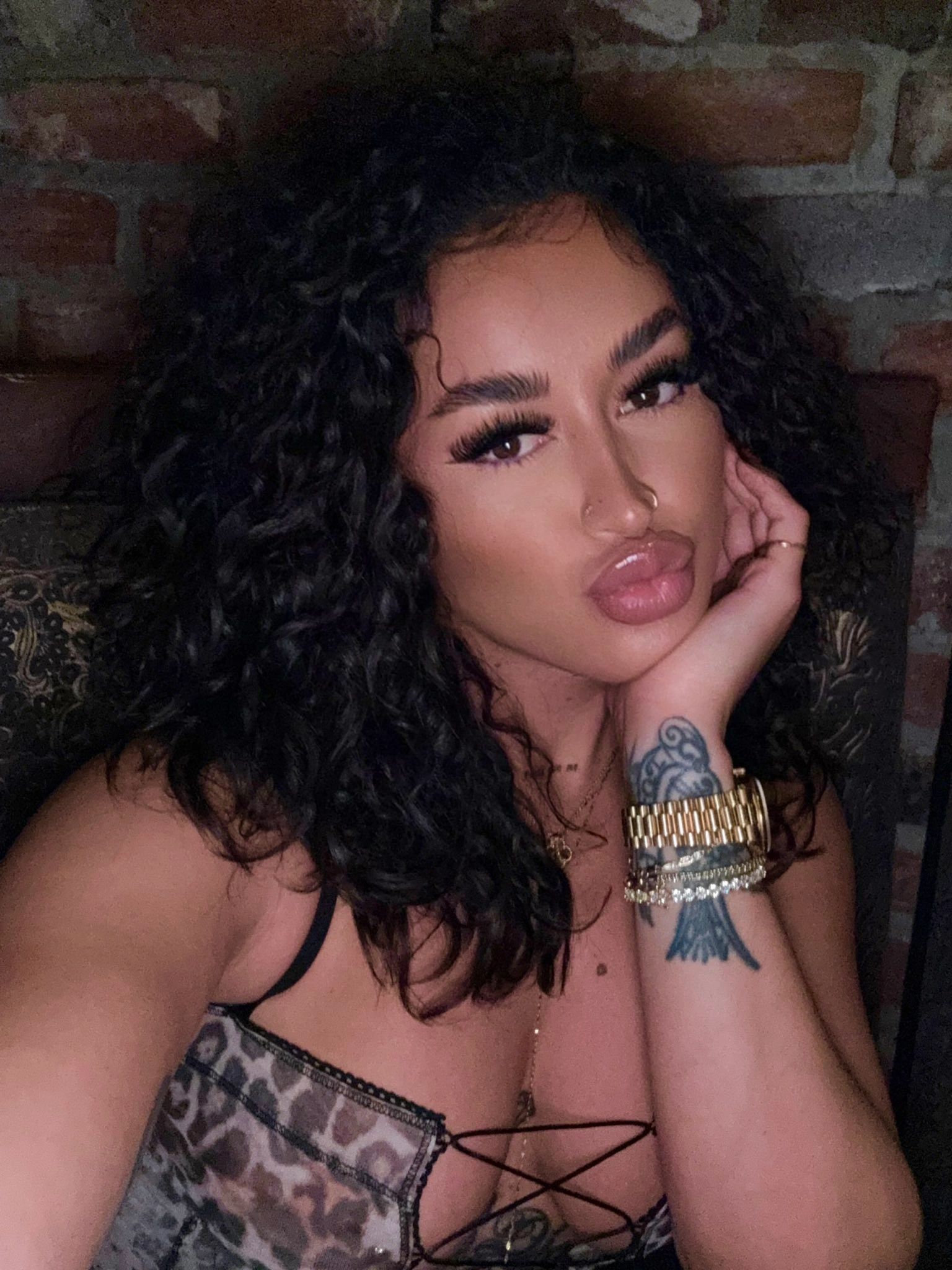 Raelynn Inez: Beauty, Independence, and Entrepreneurial Success