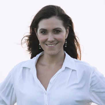 Historical fiction author Sofia Robleda