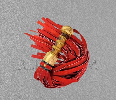 Flogger Custom and Wooden Handle